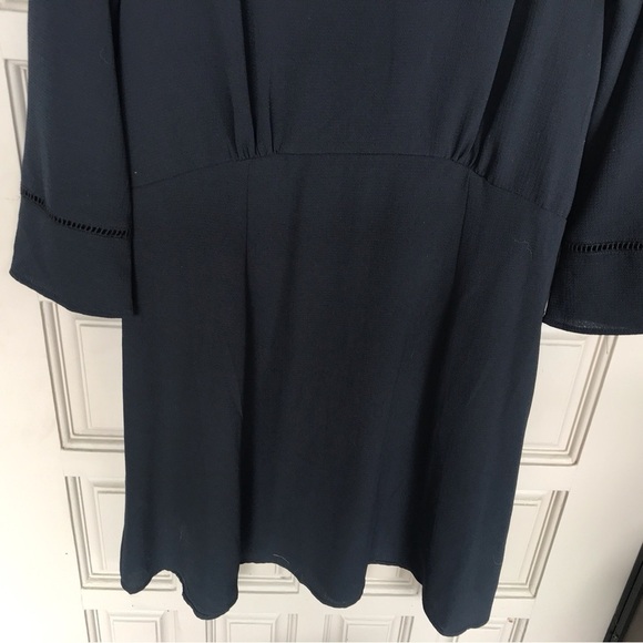 Unbranded Crepe Dress Black Wide Sleeve Flare Skirt Zip Back Sz12 - Picture 7 of 10